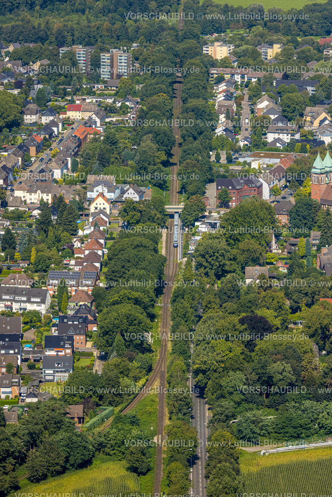 Gladbeck240806288 | Luftbild, Bahnlinie mit S-Bahn, grüne Bäume, Brücke Beethovenstraße, Zweckel, Gladbeck, Ruhrgebiet, Nordrhein-Westfalen, Deutschland