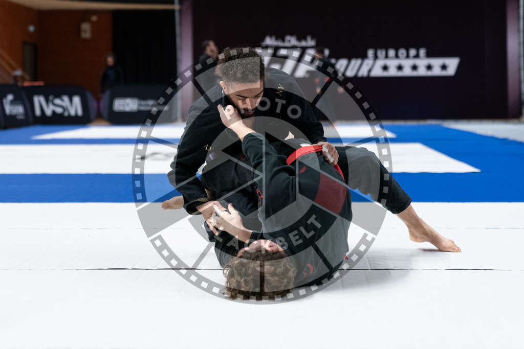 20241012PBB3158 | Athletes compete during the AJP Tour Europe Continental Jiu-Jitsu Professional Championship on October 12, 2024 in Almere near Amsterdam, Netherlands. © Chiara Dazi / photoblackbelt