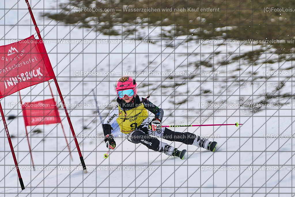 ALP0775_Patscherkofel_FischerCup-RTL_Smolenakov Chantal | (C)FotoLois.com, Alois Spandl, FischerCup-RTL, Kinder-/Schüler-Rennen auf der Heiligwasserwiese am Patscherkofel, SkiClub Innsbruck Patscherkofel (SCIP), Fr 30. Dezember 2022.