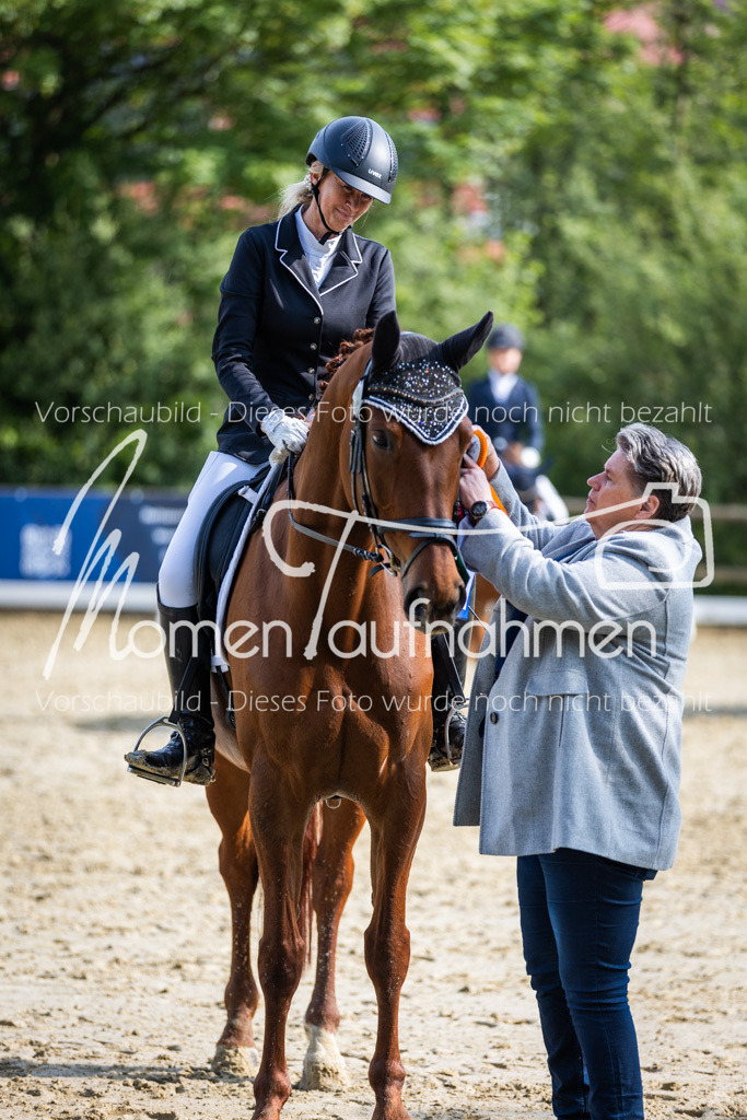 Donop24-A-Dre-148 | MomenTaufnahmen Pferdesportfotos