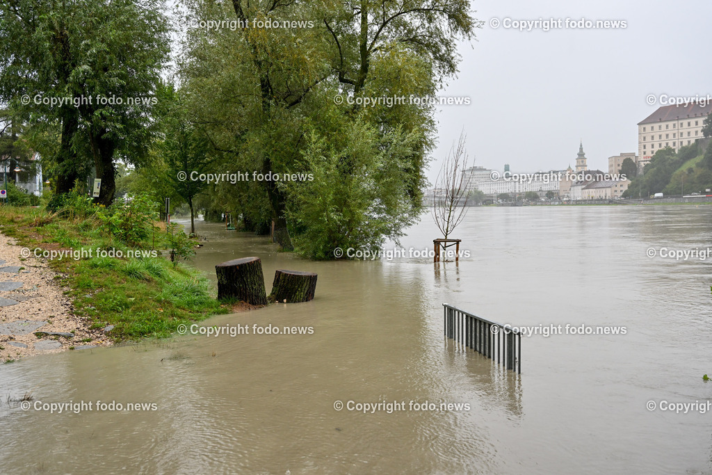 Linz_ Hochwasser_ 29.08.2023-4 | 29.8.2023, Linz, AUT, Urfahr, Hochwasser, im Bild Alt-Urfahr, Donau Badestrand uebeflutet