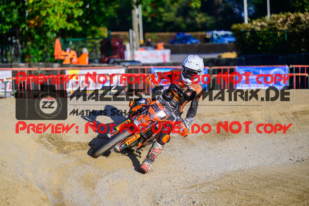 MaZZes_Fotomatrix_20241004_6021986_6124 | JUNIOR