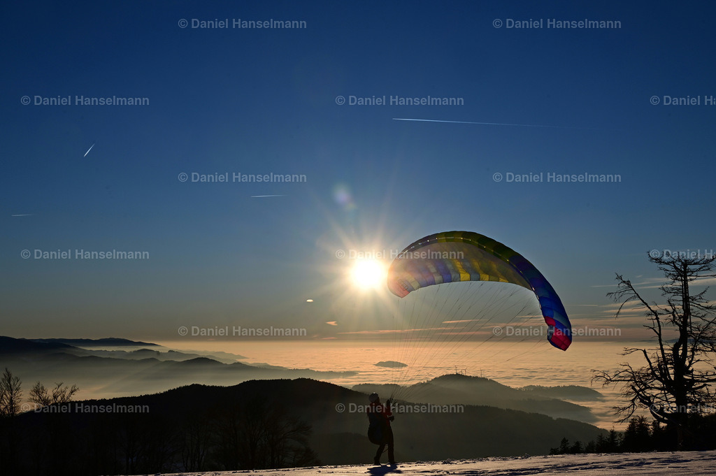 1A240FE0-4127-4A0F-AFA7-169CBBC3E1CF | Hier finden Sie Poster, Leinwandfotos sowie viele weitere Fotoprodukte mit Motiven aus dem Schwarzwald, aus Freiburg und dem Kaiserstuhl zum Download und zum Bestellen.  - Realisiert mit Pictrs.com