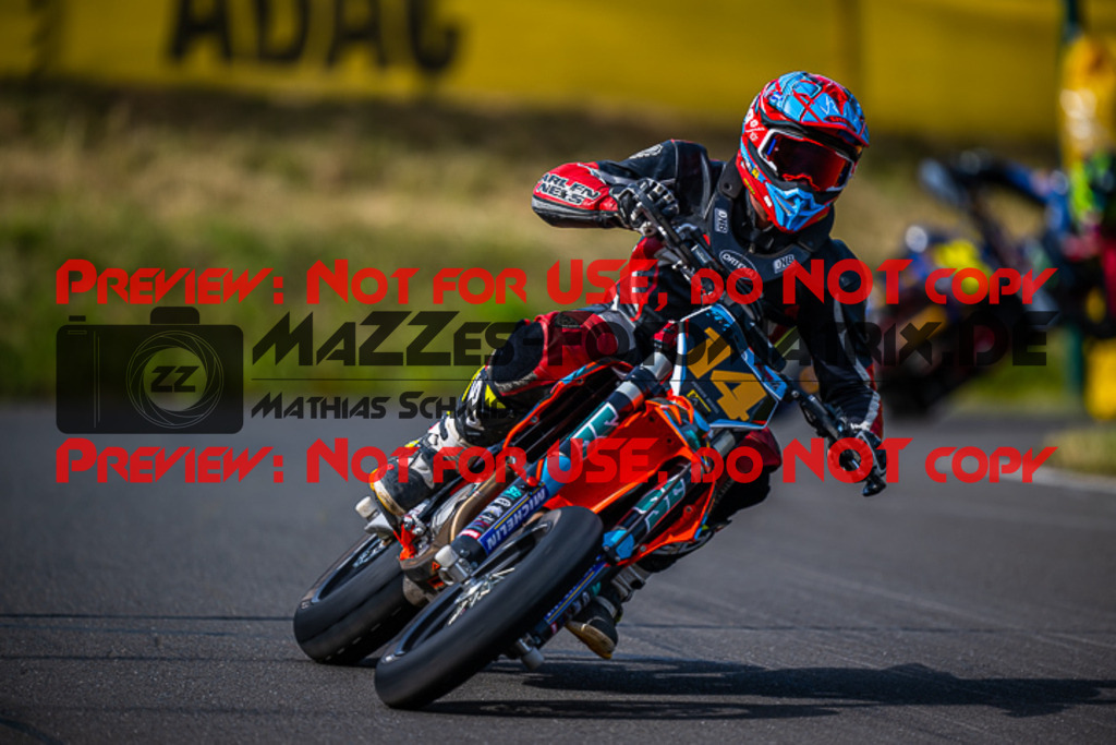 MaZZes_FotoMatrix_220618_6986 | S2