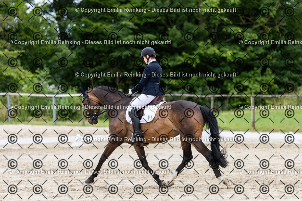 CL5A8151 | Emilia Reinking Fotografie - Realisiert mit Pictrs.com