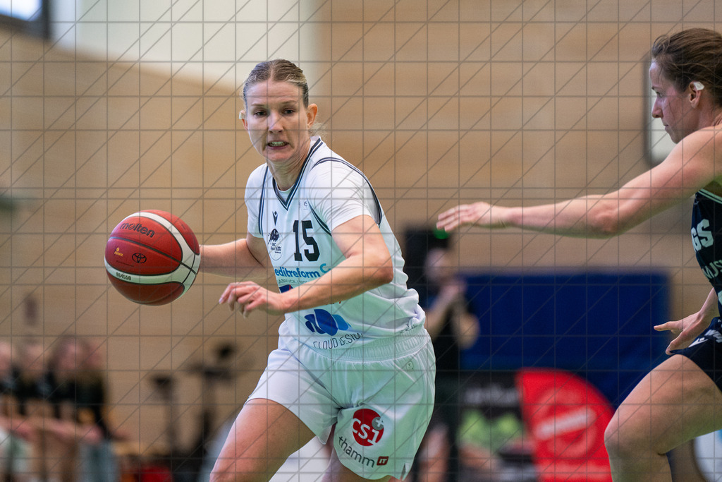 2. DBBL Nord 25/26 | Spieltag 23 | BBC Osnabrück vs. Wings Leverkusen | 22.03.26: 2. DBBL Nord 25/26 | Spieltag 23 | BBC Osnabrück vs. Wings Leverkusen / Osnabrück / Deutschland  //   CREDIT:www.bullenfotos.de, Martin König, Hörner Weg 40, D-49078 Osnabrück, +4917663732967 // Nutzung und Weitergabe nur zu den vereinbarten Zwecken. Presseanfragen an Ersteller. Alle Rechte beim Ersteller. Honorierung nach MFM. - Realisiert mit Pictrs.com