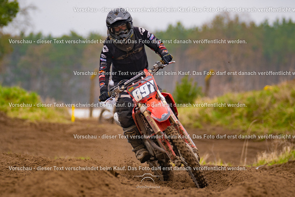 20260412_MCCBensdorf-2024 | Sportfotografin aus Berlin-Brandenburg mit Fokus auf Motocross. Ich halte deine sportliche Leistung und echte Emotionen auf und neben der Strecke professionell fest. Entdecke die Fotos von deinem Rennen und bestelle sie direkt hier im Shop.