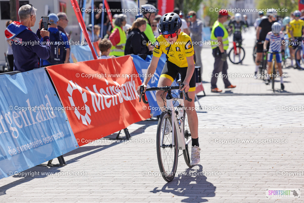VJ__4623 | Neusiedlersee Radmarathon 2026@sportshot_your_pictrs #yourpictures#roadtowm2029 #nrm #neusiedlerseeradmarathon #neusiedlersee #neusiedlerseetourismus #burgenland #mörbisch #nrm26 #burgenlandtourismus #voglundco #poweredbyburgenlandtourismus #radsport #rad #marathon #ucigranfondo #visitburgenland #ucigranfondoworldseries