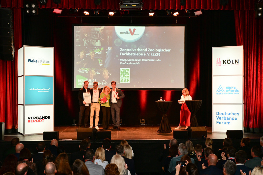 0219Media_V_Award_2025_Foto_Stefan_Wernz | Fotograf Köln - Realisiert mit Pictrs.com