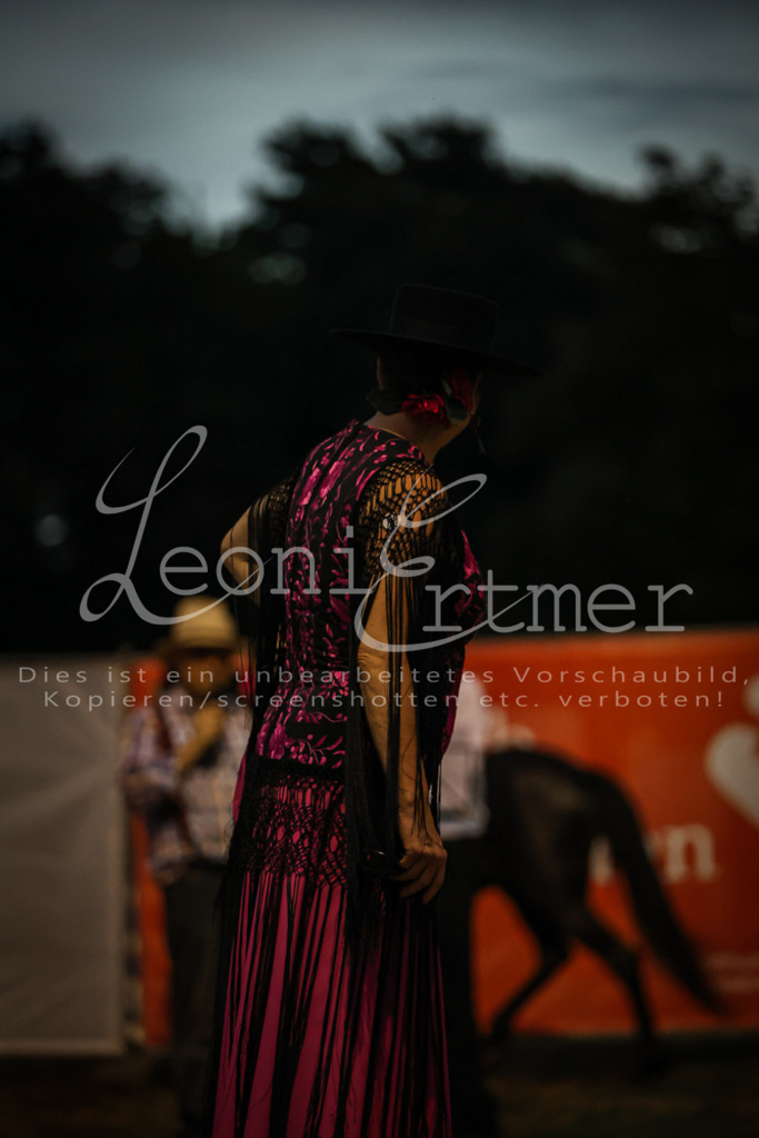 SaShow00250 | Leoni Ertmer Photography - Realisiert mit Pictrs.com