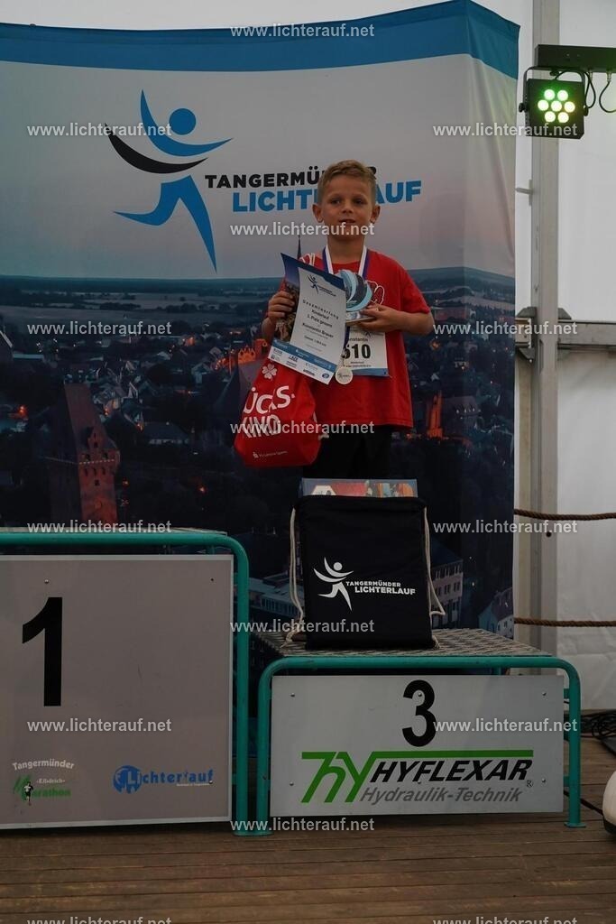 DSC05169 | Lichterlauf  - Realisiert mit Pictrs.com