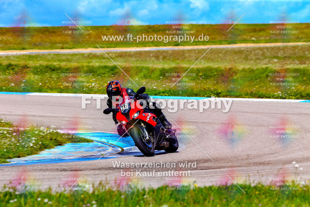 026-6006 | Hier findet Ihr Bilder von Touristenfahrten auf der Nürburgring Nordschleife oder von anderen Veranstaltungen die ich besucht habe. Viel Spass beim Durch Schauen 