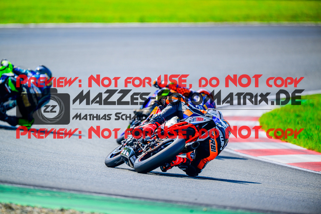 MaZZes_FotoMatrix_240601_6007705_1850 | SSP300