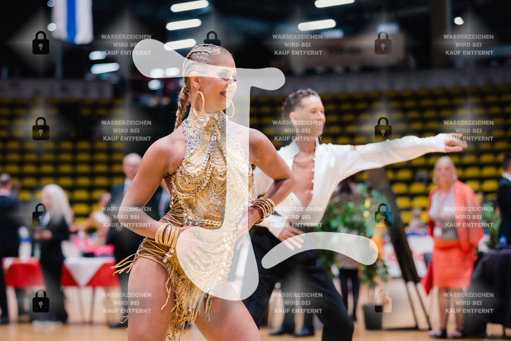 Hessen Tanzt WDSF Open Youth Latin 5th (17) Philipp Bogdanov _ Seraphina Bogdanov (TSZ Diamant Düsseldorf)-2025-05-17-2617 | Webshop for digital downloads and prints of dance sport, event & show photographer Julian Link - Realisiert mit Pictrs.com