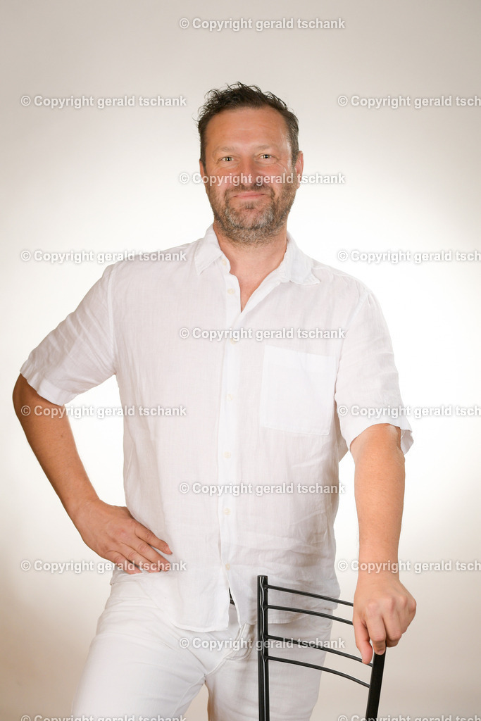 DSC_2064 | Wählen Sie hier bitte Ihr bestes Foto aus, mit diesem Bild wird Ihr Set produziert. Sollten Sie kein Bild wählen oder mehrere suchen wir das Beste aus!