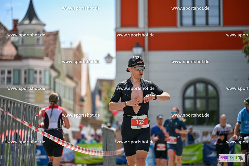 SZI_7322 | Stadttriathlon Erding 2025. #yourpictrs #sportshot_your_pictrs @Sportshotphotography #stadttriathlonerding Copyright: www.sportshot.de
