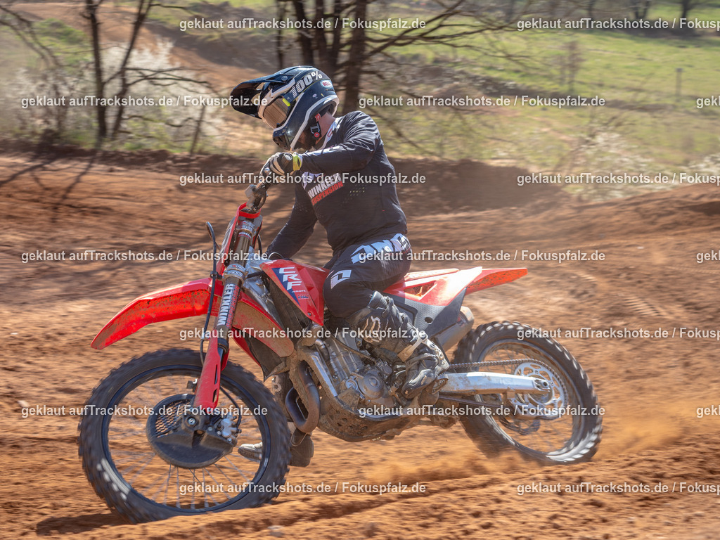 Schweyen040525-70 | Trackshots.de / Fokuspfalz.de - Realisiert mit Pictrs.com