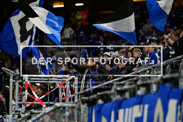 Fußball I Frauen I Saison 2025-2026 I DFB-Pokal I Achtelfinale I Hamburger SV - Bayer 04 Leverkusen I 17388 | Der Sportfotograf. - Realisiert mit Pictrs.com