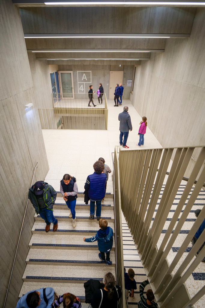 Grundschule | Ditzingen - Die neue Grundschule in Ditzingen wird offiziell zur Doris-Leibinger-Schule, mit Nicola Leibinger-Kammüller und Oberbürgermeister Michale Makurath - Realisiert mit Pictrs.com