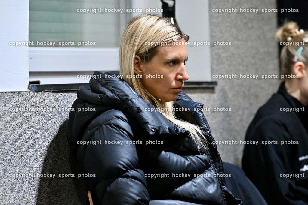 SCO Sprengnetter Bodensdorf vs. SU Sparkasse Kufstein  | Trainerin SCO Bodensdorf Burgar Spela, SCO Sprengnetter Bodensdorf vs. SU Sparkasse Kufstein , SCO Sprengnetter Bodensdorf vs. SU Sparkasse Kufstein am 08.02.2026 in Bodensdorf (SCO Sportheim), Austria, (Photo by Bernd Stefan)