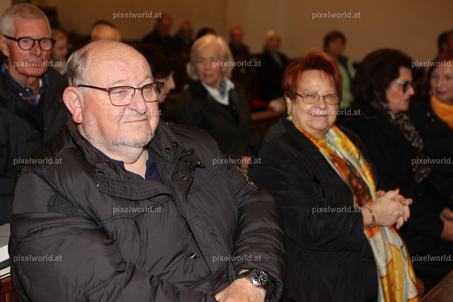 Erntedankfest mit feierlicher Einführung von Otto Markus Hoffmann als Akolyth | Bildershop von pixelworld.at - Realisiert mit Pictrs.com