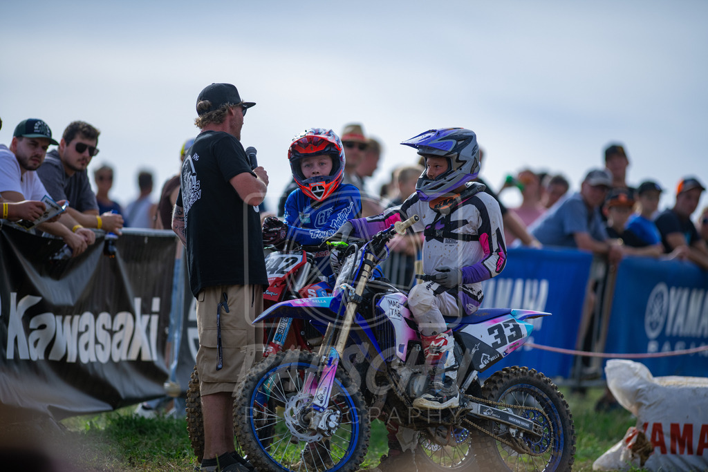 85 (347) | Paeschuphoto Shop - Wer nicht sucht der auch nicht findet.Ob Motocrossbilder oder von einem besuchtem Spiel, Hauptsache Action. - Realisiert mit Pictrs.com