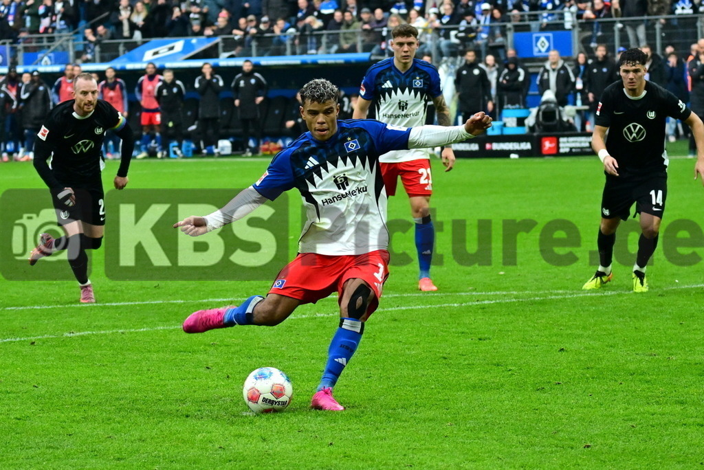 KBS Picture_HSV-Wolfsburg_049 | Koenigsdoerffer Ransford-Yeboah (HSV) beim Elfmeter ,Sportplatz :  Volksparkstadion, - Realisiert mit Pictrs.com