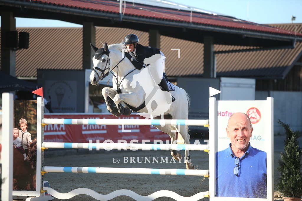 PP016004 | Willkommen bei Brunnmayr - Design & Fotografie – Ihrem Spezialisten für Reitturniere und Pferdeveranstaltungen in Oberösterreich, Salzburg und Bayern! Seit über 17 Jahren sind wir leidenschaftlich dabei.