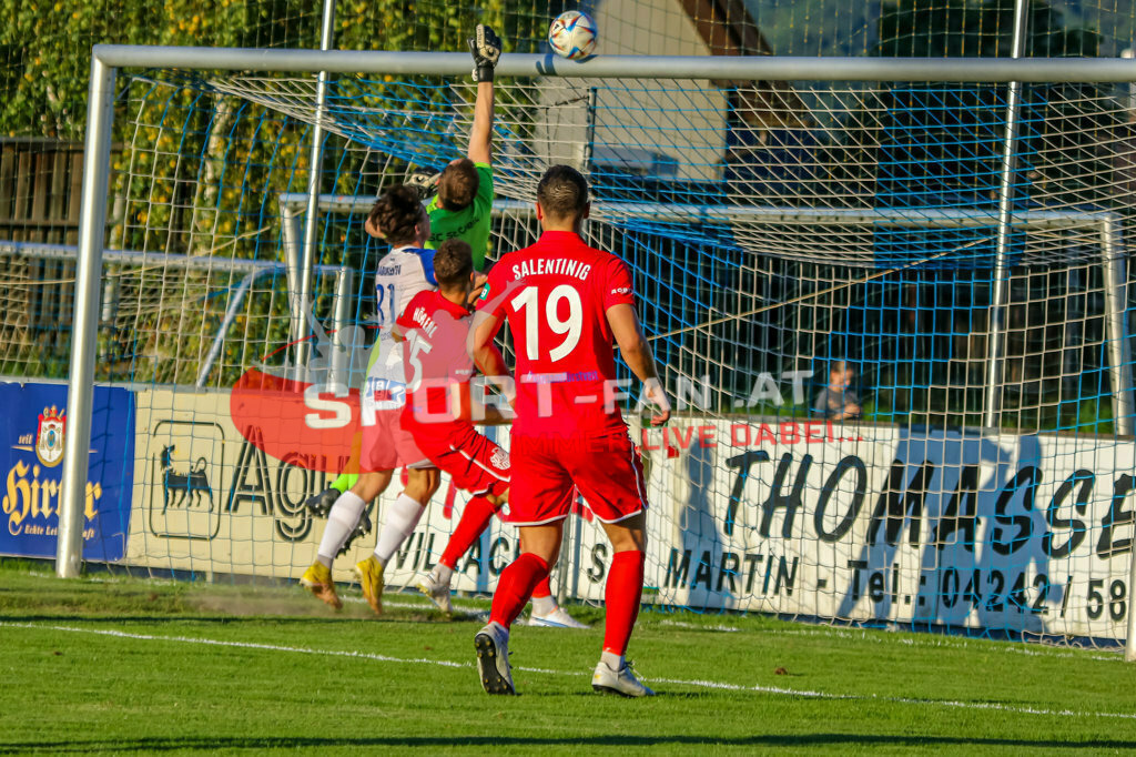 ASV Klagenfurt - SC St Veit 1-6, Unterliga Ost  3. Runde | Oliver Mayrobnig (ASV Klagenfurt #31) Rene Robitsch (SC St. Veit #1) Philipp Höberl (SC St. Veit #15) Julian Salentinig (SC St. Veit #19) ASV Klagenfurt - SC St Veit 1-6 am 11.08.2023 in Klagenfurt
(Sportplatz Annabichl), Austria, (Photo by Ernst Krawagner sport-fan.at) - Realisiert mit Pictrs.com