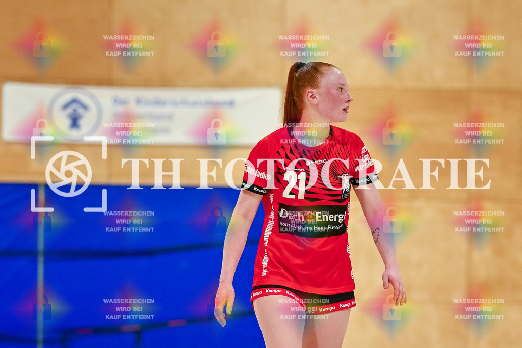 GER, SG Maulburg/Steinen - TuS Helmlingen, Frauen-Handball, Oberliga Suedbaden, 19. Spieltag, Saison 2024/2025, 23.03.2025 | Denise KahrschGER, SG Maulburg/Steinen - TuS Helmlingen, Frauen-Handball, Oberliga Suedbaden, 19. Spieltag, Saison 2024/2025, 23.03.2025Foto: TH Fotografie/Thomas Hess