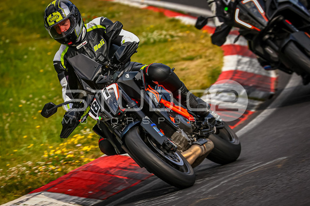 0181-240723_NS-001_181 | Deine Full-Service-Agentur für ✔️Videoproduktionen und ✔️Motorsportfotografie Jetzt Angebot anfragen!