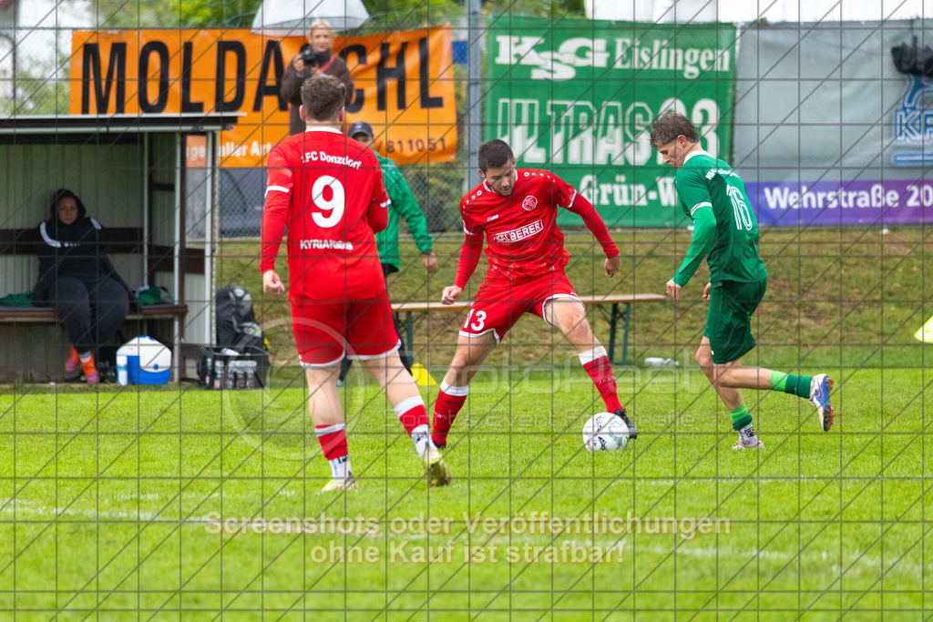 20261011_152749_0147_(c)_by_PhotoPeet | #,KSG Eislingen (grün) vs. 1.FC Donzdorf (rot), Fußball, Bezirksliga - Bezirk Neckar/Fils, 07. Spieltag, Saison 2026/2027, Rasensportplatz, Albstraße 69, 73054 Eislingen, 11.10.2026 - 15:00 Uhr,Foto: PhotoPeet / Sport- &amp; Eventfotografie / Peter Harich