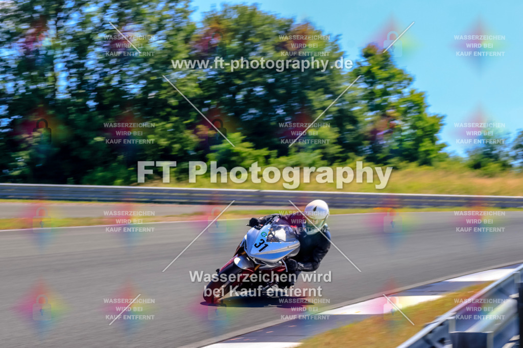 _TCM6554 | Hier findet Ihr Bilder von Touristenfahrten auf der Nürburgring Nordschleife oder von anderen Veranstaltungen die ich besucht habe. Viel Spass beim Durch Schauen 