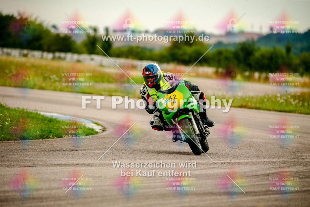 Chambley Juli-2108 | Hier findet Ihr Bilder von Touristenfahrten auf der Nürburgring Nordschleife oder von anderen Veranstaltungen die ich besucht habe. Viel Spass beim Durch Schauen 