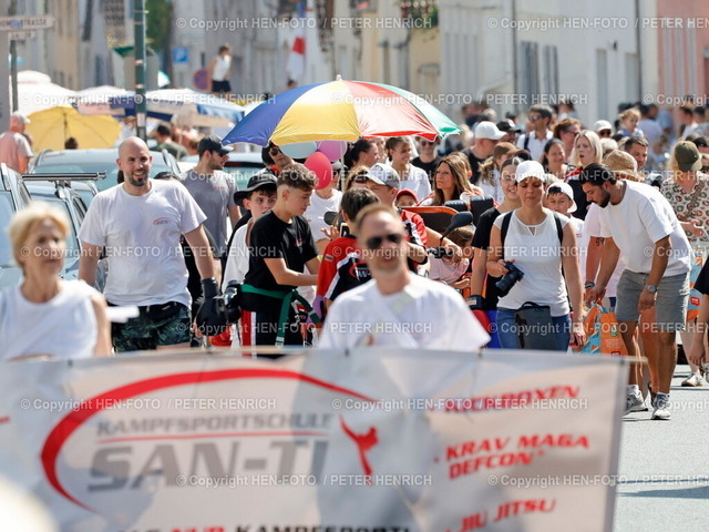 Kerbumzug | 10.08.2025 Impressionen zur Kerb in Darmstadt-Eberstadt (Foto: Peter Henrich) - Realisiert mit Pictrs.com