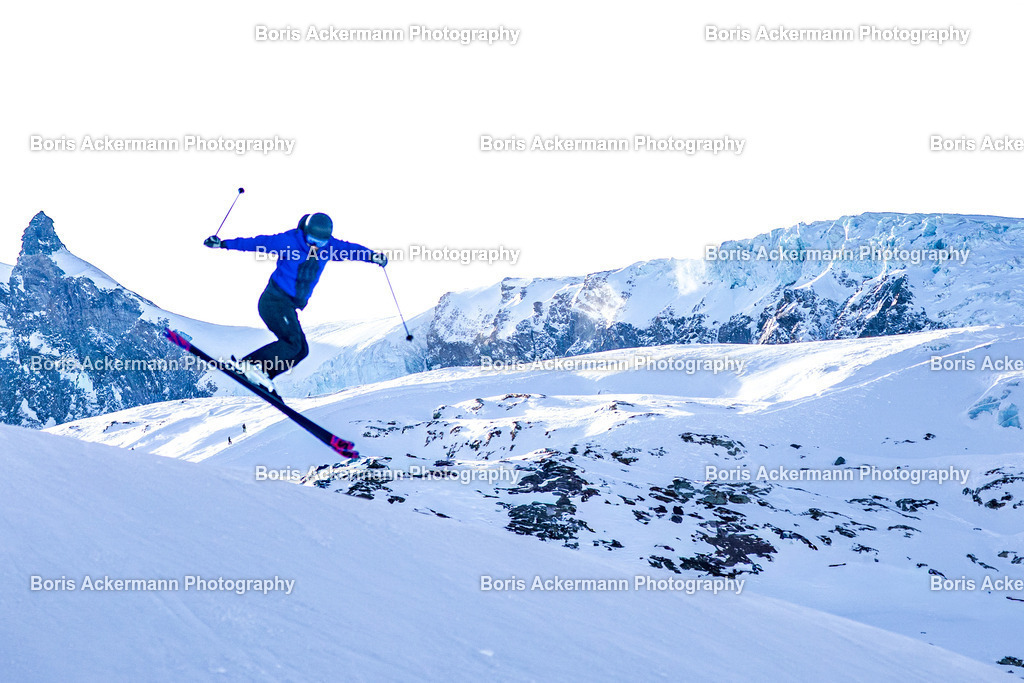 148A7848 | Handsignierte Unikate in Museumsqualität aus dem Oberwallis. Bergfotograf Boris Ackermann – Fine Art Prints auf Hahnemühle & Alu-Dibond. Fee Galerie Saas-Fee.