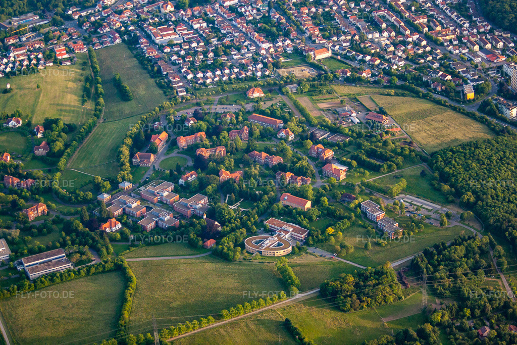 Luftbild: Psychiatrischen Zentrum Nordbaden von Nordosten im Ortsteil Altwiesloch in Wiesloch im Bundesland Baden-Württemberg in Deutschland. Foto: IMG_66382.jpg vom 30.05.2014 durch Werner Riehm/FLY-FOTO.de