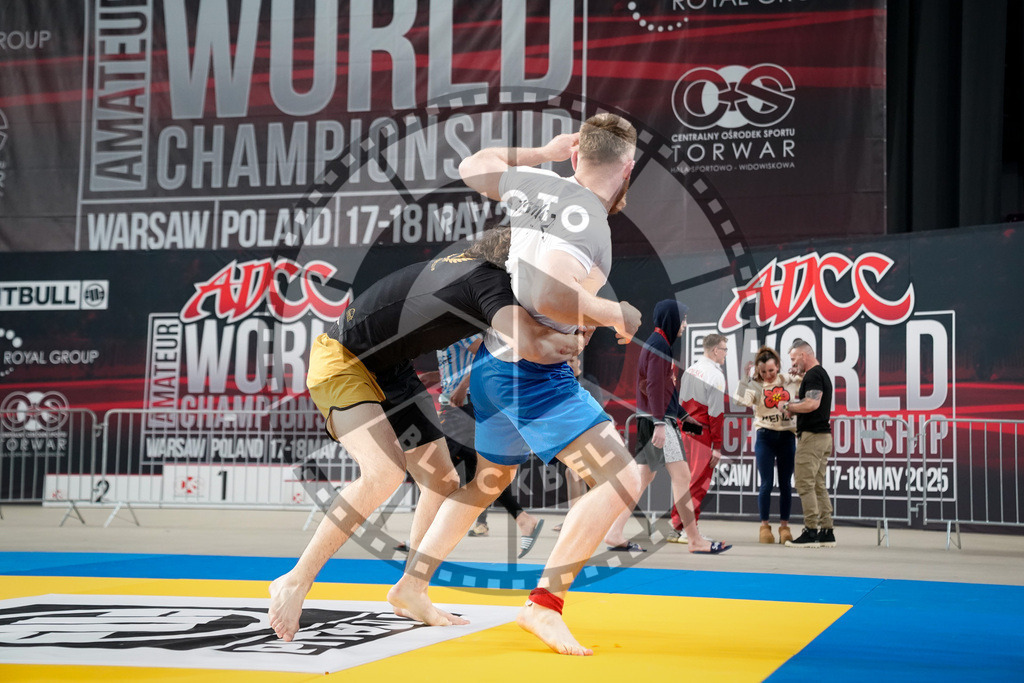20250518PBB8977 | Athletes compete during the second day of the ADCC Amateur World Championship on May 18, 2025 in Warsaw, Poland. © Chiara Dazi / photoblackbelt