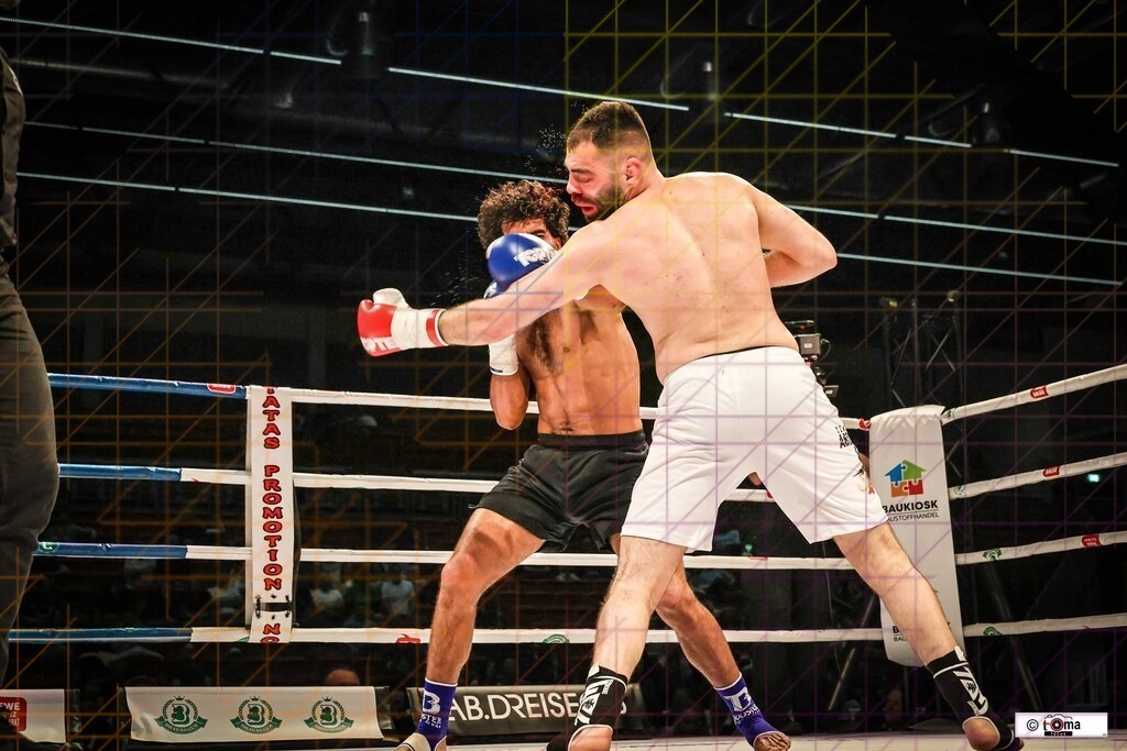 BoB 2026 Elhessaini vs. Abdul-Malak-33 | professionelle Sport- und Eventfotografie von Tomafocus – dynamische Bilder, emotionale Momente und hochwertige Aufnahmen für jeden Anlass. - Realisiert mit Pictrs.com