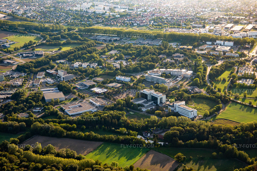Aerial view: Le Parc d'innovation Strasbourg commercial area with Institute Clinique De La Souris, IGBMC - Institut de génétique et de biology moléculaire et cellularaire, Transgene SA and Thermo Fisher Scientific in Illkirch-Graffenstaden in the state Bas-Rhin, France.Photo: IMG_137854.jpg taken on 08/18/2023 by Werner Riehm/FLY-FOTO.comResolution of the original: 5472 x 3648 pxWWW.ICS-MCI.FR