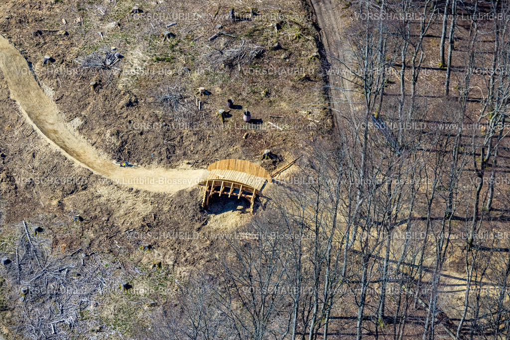 Schmallenberg220303865 | Luftbild, Ski und Freizeitgbiet Hohe Lied, Holzbrücke, Gellinghausen, Schmallenberg, Sauerland, Nordrhein-Westfalen, Deutschland