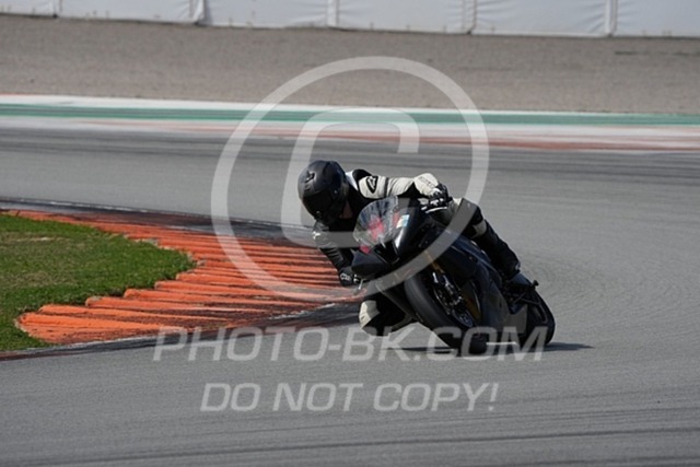 2025_03_27_PBK_32080 | Sportfotografie; SlowMotion; Video; Rennstrecke; Hafeneger; Speer; Racing; RSE; BMW; CBO; Trackday; Motorsportarena; Hockenheimring; Brno; Most; Barcelona; Valencia