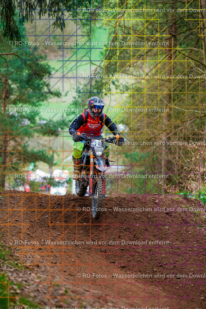 5 Lauf Mernes-1204 | Sportfotografie von RO-Fotos: Motorsport, Motocross, Enduro, Laufveranstaltungen und Triathlon. Professionelle Fotos von Sportlern und Events. - Realisiert mit Pictrs.com