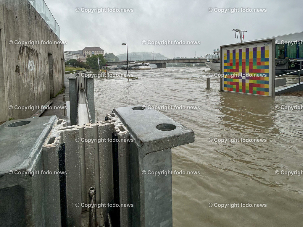 Linz_ Urfahr_ Hochwasser_ Donau_ 04.06.2024-10 | 04.06.2024, Linz, AUT, Urfahr, Hochwasser, im Bild Donau, Donaulaende Linz, Lentos