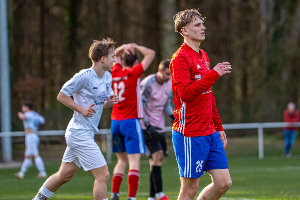 Fußball I Herren I Saison 2025-2026 I Halbfinale Kreispokal VEC I  BW Langförden - TV Dinklage II I 19583 | jns.sportfotos - Realisiert mit Pictrs.com