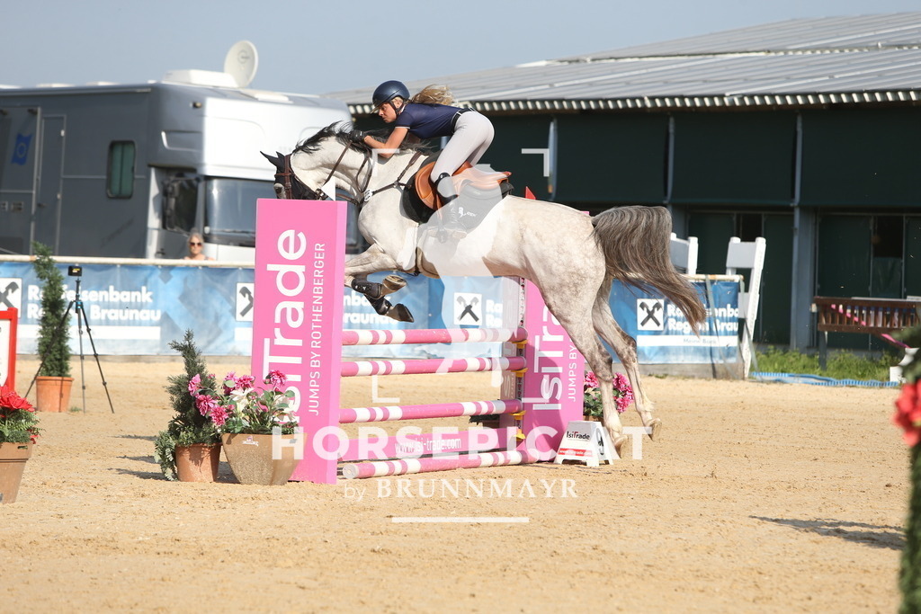 DL2Q0159 | Willkommen bei Brunnmayr - Design & Fotografie – Ihrem Spezialisten für Reitturniere und Pferdeveranstaltungen in Oberösterreich, Salzburg und Bayern! Seit über 17 Jahren sind wir leidenschaftlich dabei.