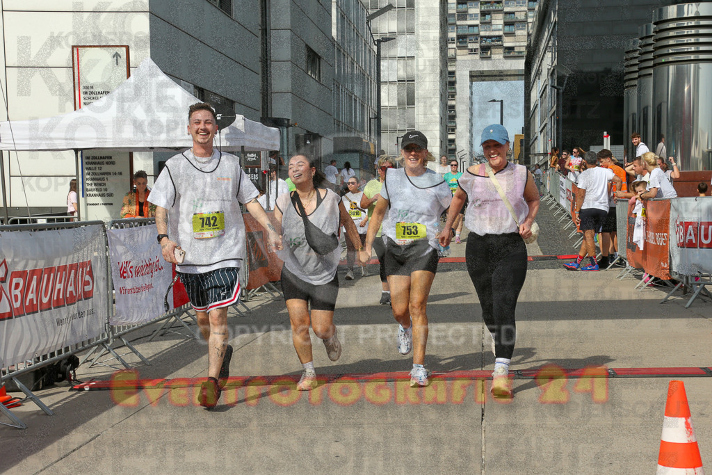 250920_1354_EX1_7056 | Sportfotografie im Rhein-Sieg Kreis, Köln, Bonn, NRW, Rheinland Pfalz, Hessen, etc. Unser Tätigkeitsfeld umfasst den Laufsport vom Volkslauf über den Marathon, Duathlon, Triathon bis zum Ultralauf wie Kölnpfad Ultra oder Schindertrail.