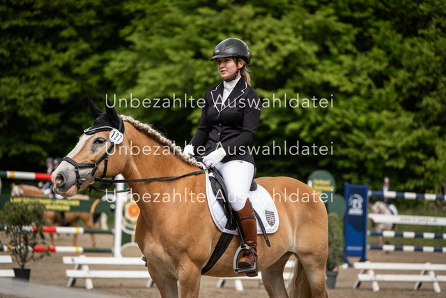 Bad_Meinberg_04168 | saradresslerfotografie - Realisiert mit Pictrs.com