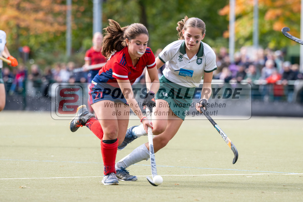 SFE_20231022_0133 | Deutsche Meisterschaft Weibliche U16 Finale Uhlenhorst Mülheim - Düsseldorfer HC am 22.10.2023 in Köln (Düsseldorfer Hockeyclub 1905 e.V.), Photo: Stephan Fehrmann 2023 (Sports-Gallery)