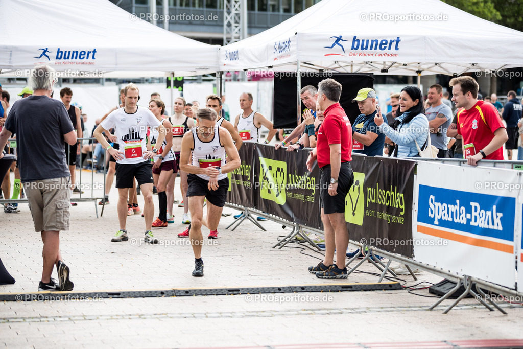 20220828_treppenlauf_FotoSteffieWunderl_0116 | Professionelle Fotos Ihrer Laufsportveranstaltung.